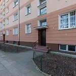 Glam Apartment Mila With Balcony In Warsaw By Noclegi Renters